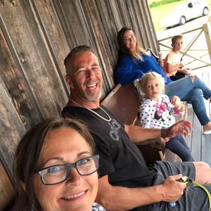 Meet your Posher, Angela